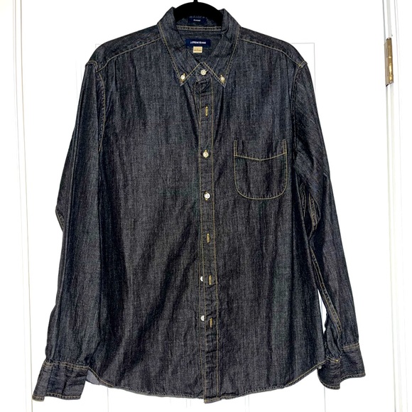 J. Crew Men’s black denim large button down
